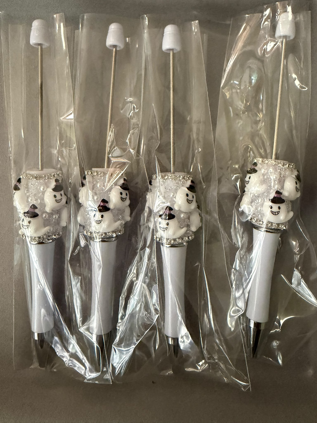 White Pen with ghost charms 1PC